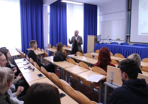 3. Dani KIFOS-a / Utječe li školska torba na zdravlje djece osnovne škole – biomehanički pokazatelj