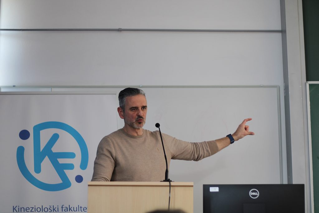Radionica CIRSP-a na Kineziološkom fakultetu Osijek ,,Dugoročni sportski razvoj mladih sportaša” Radionica CIRSP-a na Kineziološkom fakultetu Osijek ,,Dugoročni sportski razvoj mladih sportaša”