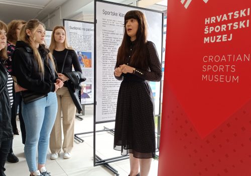 Osam staza skrivenog okvira – otvorena izložba na KIFOS-u