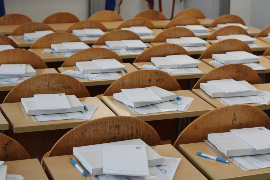 Poziv na svečani prijam za izvanredne studente I. godine