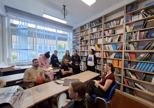 Noć knjige 2026. u Knjižnici KIFOS-a – studentska debata