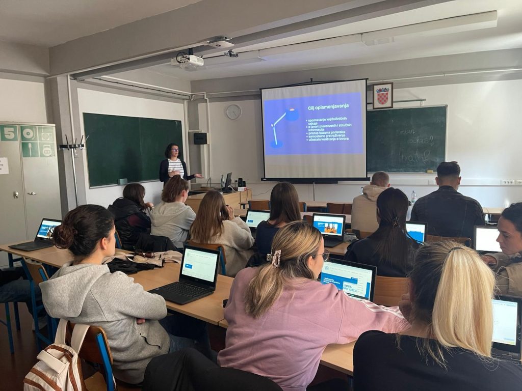 Knjižnica u nastavi – informacijsko opismenjavanje korisnika