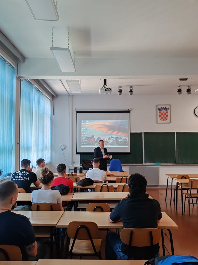 Održano znanstveno-stručno predavanje gostujućeg profesora dr. habil. Halasija Szabolcsa